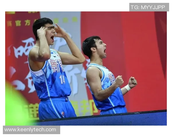 新疆伊力特球员表现抢眼，协力击败对手，展现团队实力