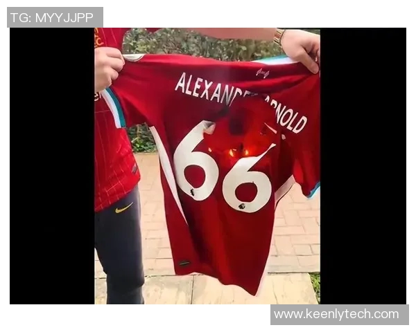 球迷打造个性化球衣，展现独特忠诚之爱