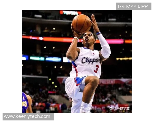 雷霆队长克里斯·保罗因伤缺阵，球队面临考验