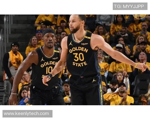 勇士队主帅透露球队策略：重点防守对手内线，提高三分出手频率