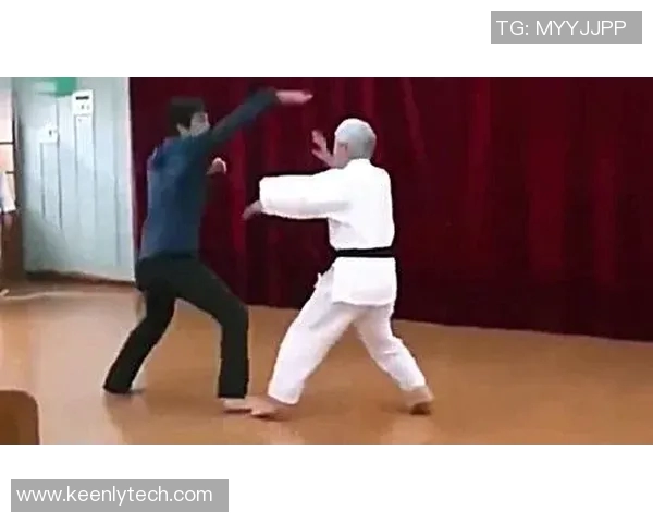 日本与泰国的较量零比十的精彩瞬间回顾与分析