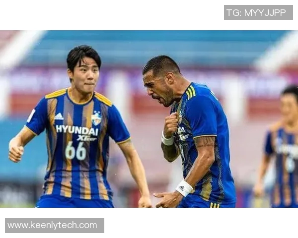 全北汽车与蔚山现代激战在即谁能在这场巅峰对决中笑到最后