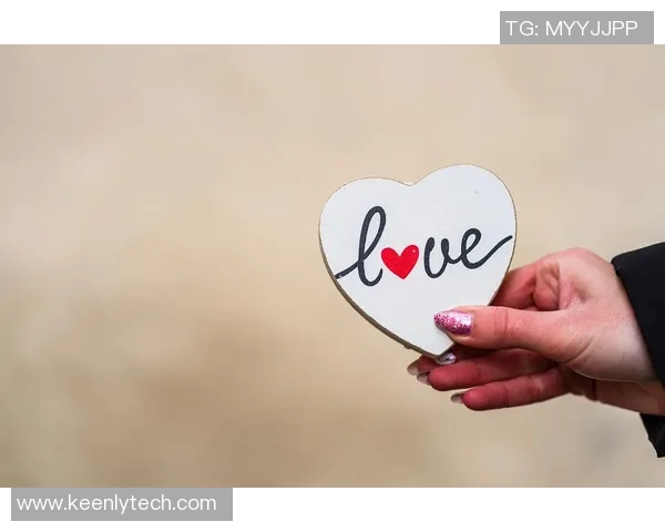 奈爱之旅：探索爱的真谛与心灵的交融之美